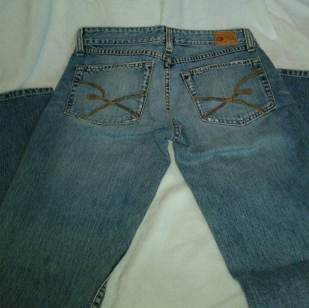 BKE Grace Jeans. Size 29.